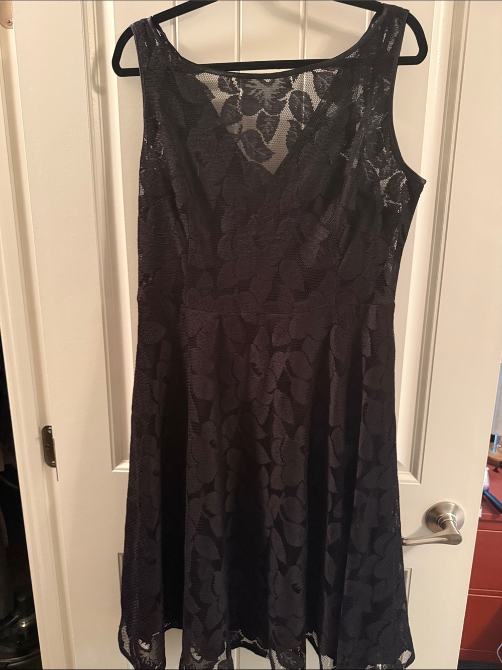 Jones New York Black Floral Lace Midi Dress
